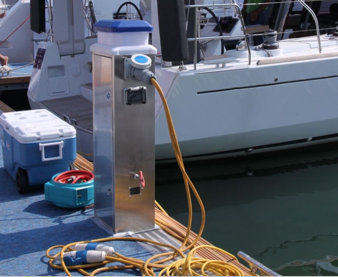 Power Box Marine Boat Accessory Pontoon Floating Marine Dock Pedestal